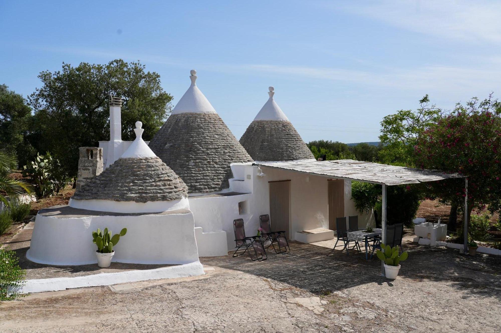 Trullo Canopo Ceglie Messapica Dış mekan fotoğraf